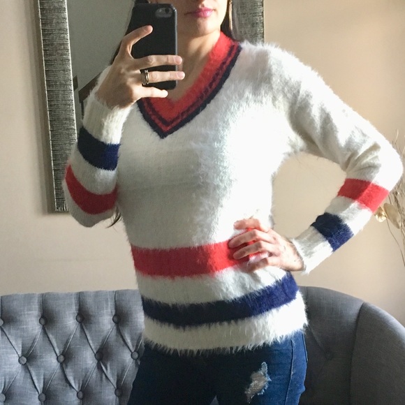 ✨Fuzzy V-Neck Sweater - Picture 2 of 5